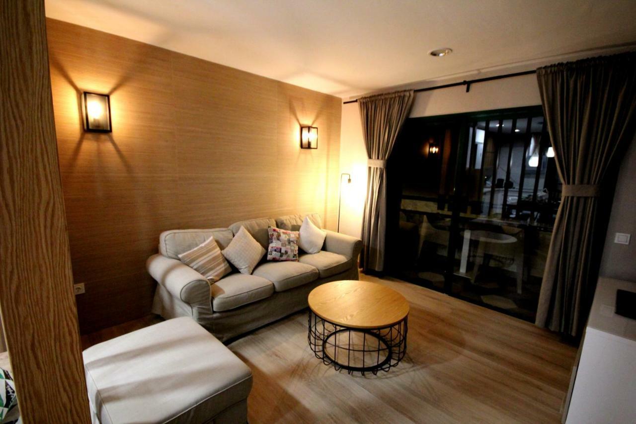 Apartment Calle Buenavista 1, Esquina Boulevar Timon. *